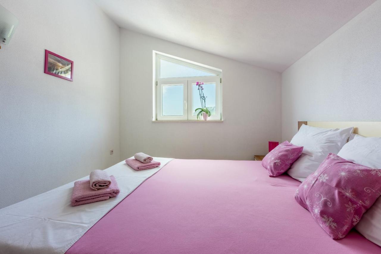 Apartmani Jaric Novi Vinodolski Luaran gambar