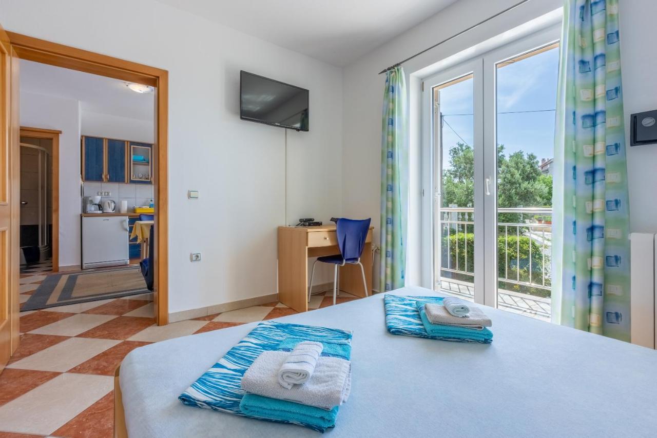 Apartmani Jaric Novi Vinodolski Luaran gambar