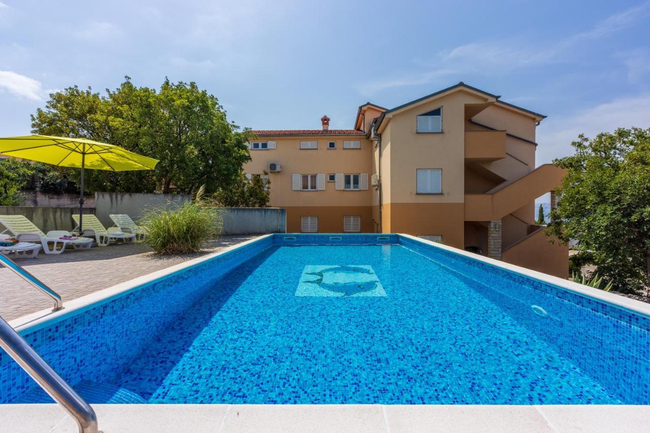 Apartmani Jaric Novi Vinodolski Luaran gambar