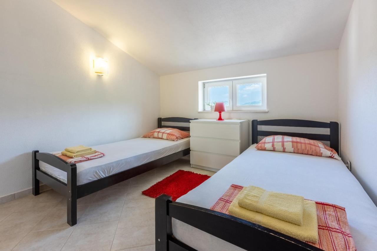 Apartmani Jaric Novi Vinodolski Luaran gambar