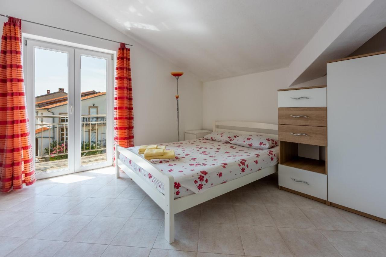 Apartmani Jaric Novi Vinodolski Luaran gambar